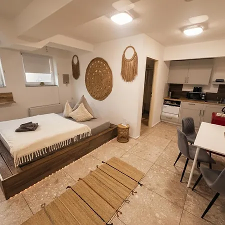 아파트 Boho Aurea Naehe Salzburg 프라일라싱